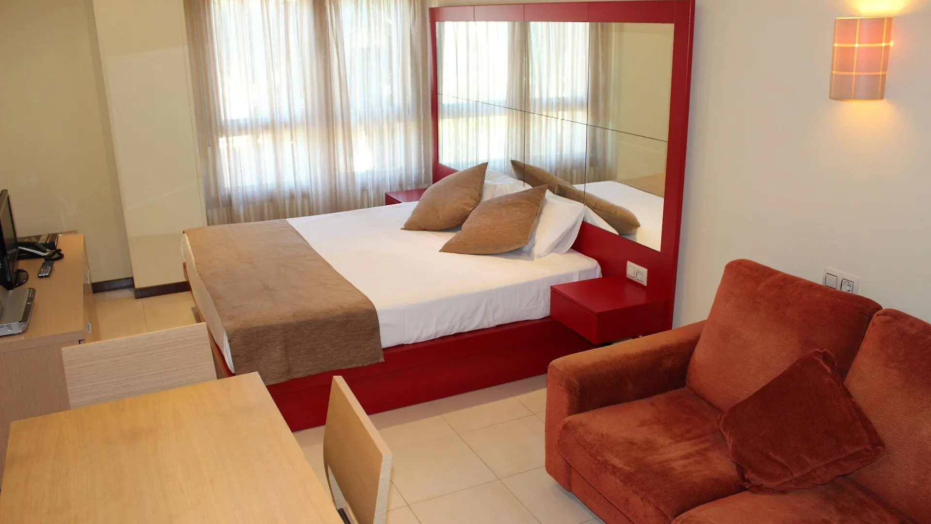 Apartamentos Mediterraneo Real Fuengirola 0*,  Spain