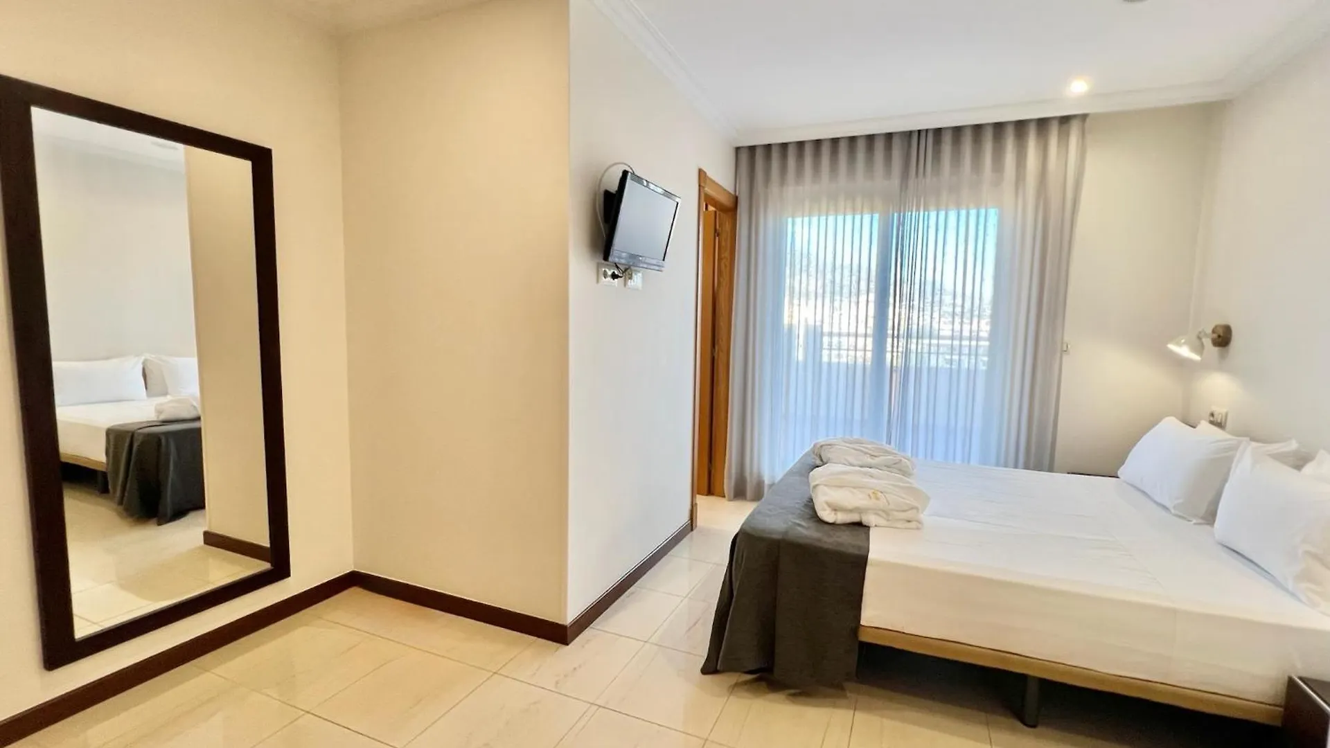 Apartamentos Mediterraneo Real Fuengirola Apartment