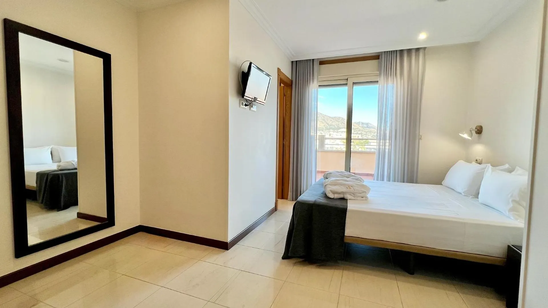 Apartment Apartamentos Mediterraneo Real Fuengirola Spain